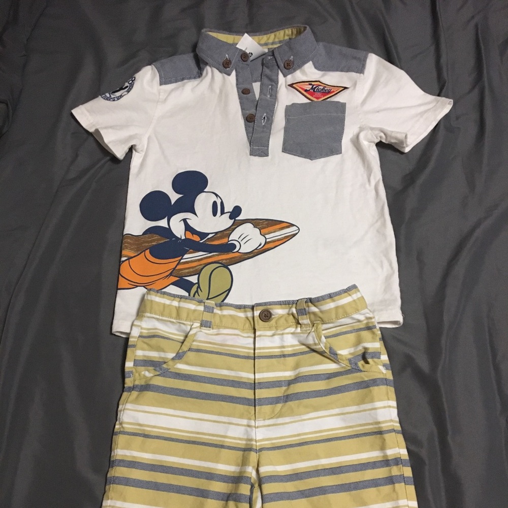 Boys Mickey Mouse top and bottom size 5/6